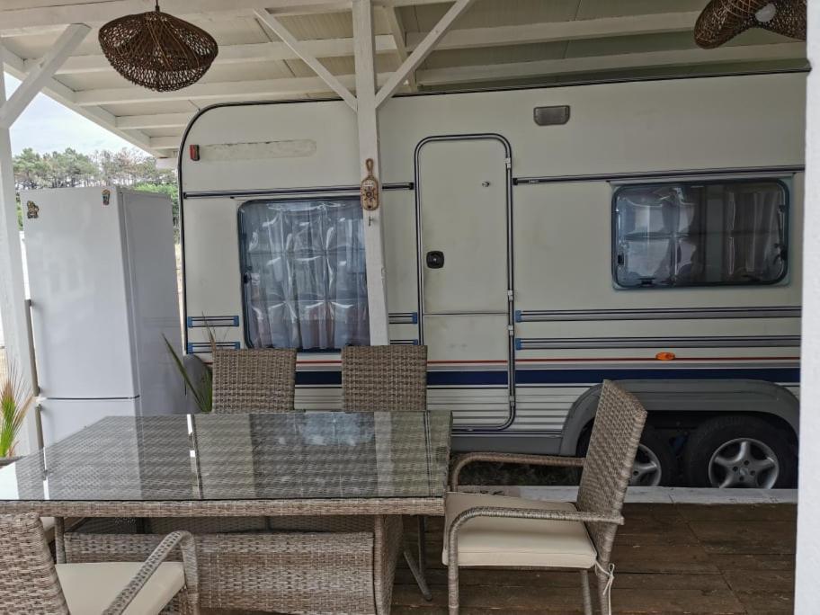 Sea Caravan On The Beach Kiten  Exterior foto