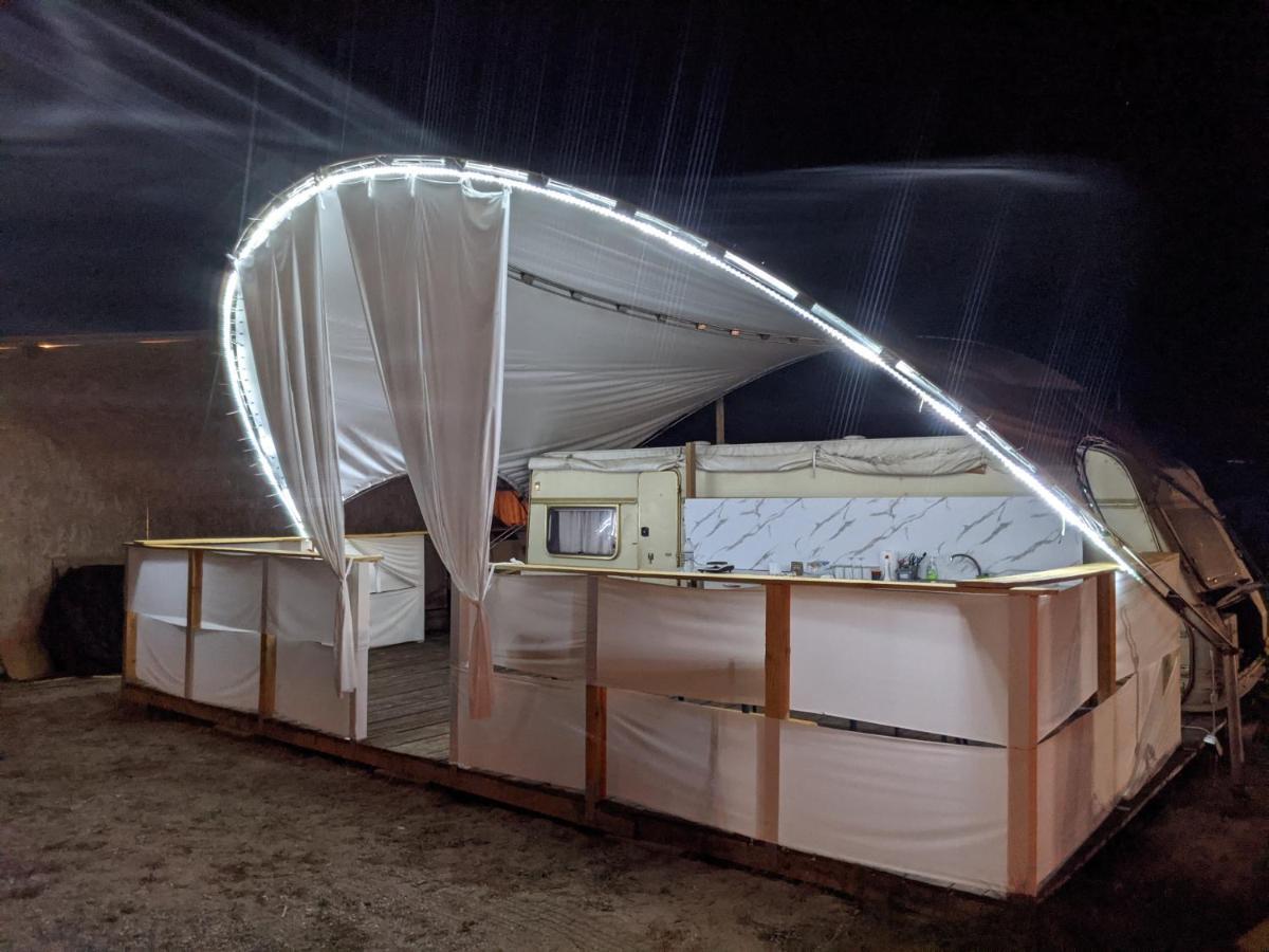 Sea Caravan On The Beach Kiten  Exterior foto