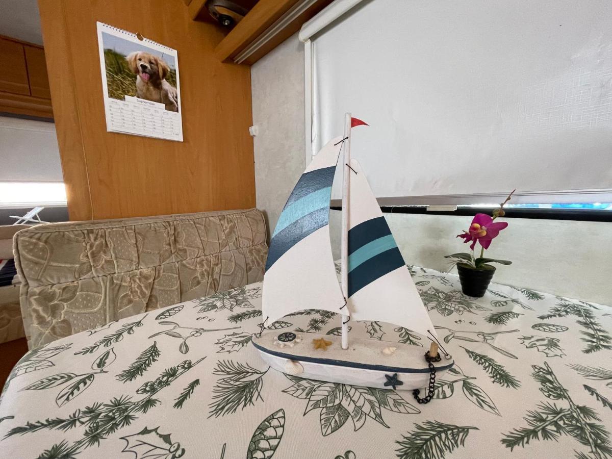Sea Caravan On The Beach Kiten  Exterior foto