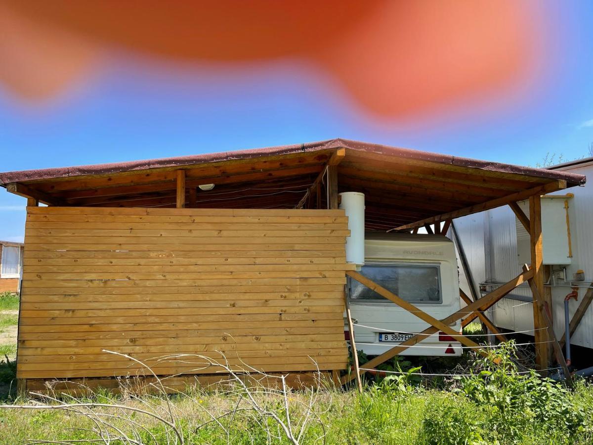 Sea Caravan On The Beach Kiten  Exterior foto