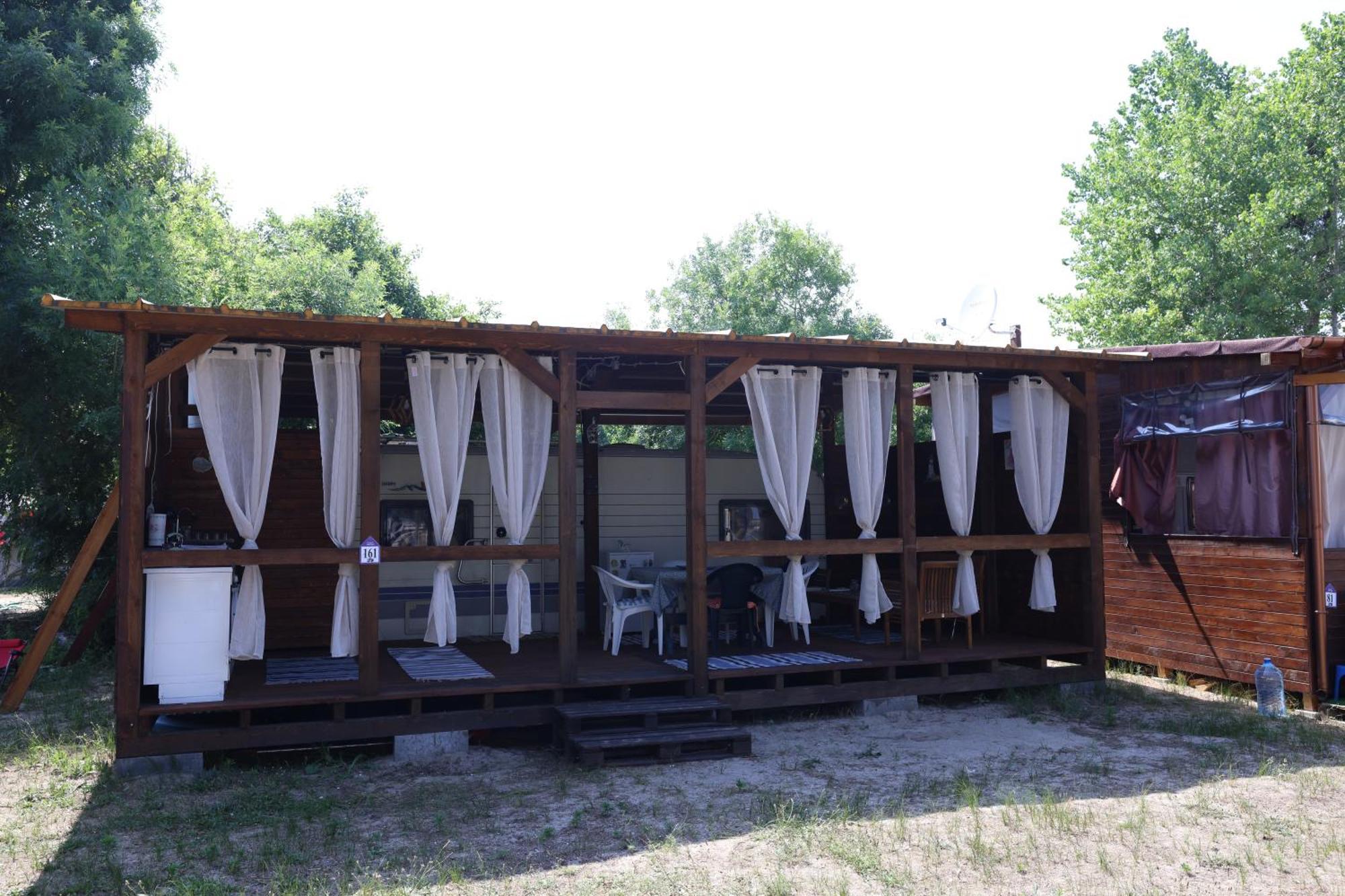 Sea Caravan On The Beach Kiten  Exterior foto